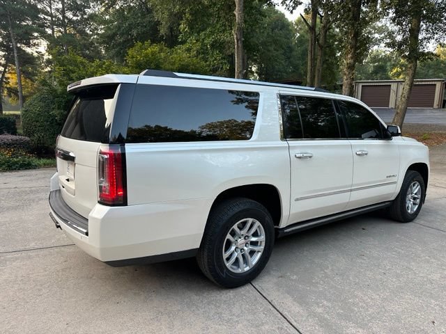 Used 2015 GMC Yukon XL Denali w/ Premium Package RWD image 6