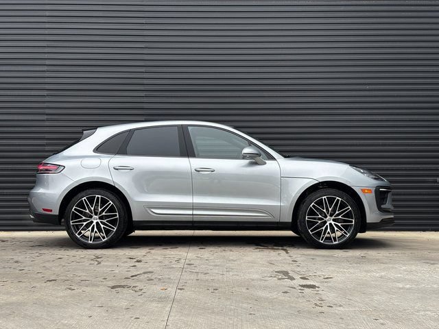 Certified 2026 Porsche Macan S AWD/4WD image 8