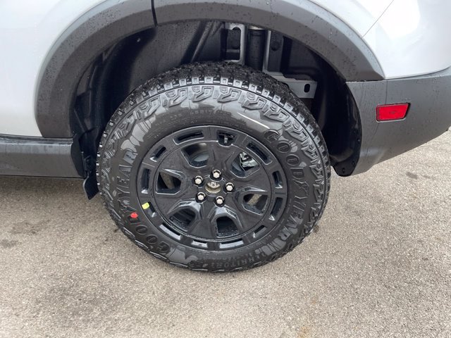 New 2026 Ford Bronco Sport Outer Banks w/ Sasquatch Outer Banks Package AWD/4WD image 43