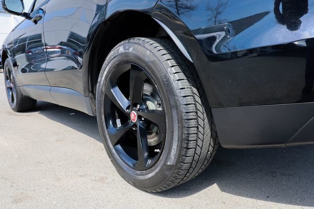 Used 2020 Jaguar F-PACE Premium image 23