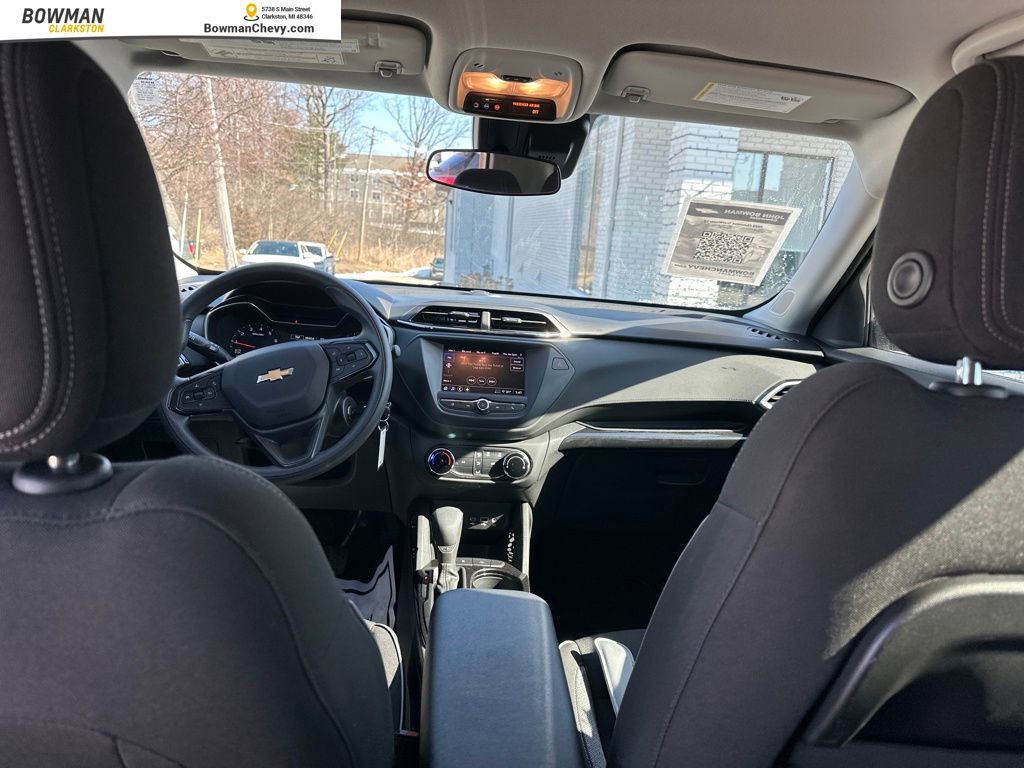 Used 2023 Chevrolet TrailBlazer LS image 23