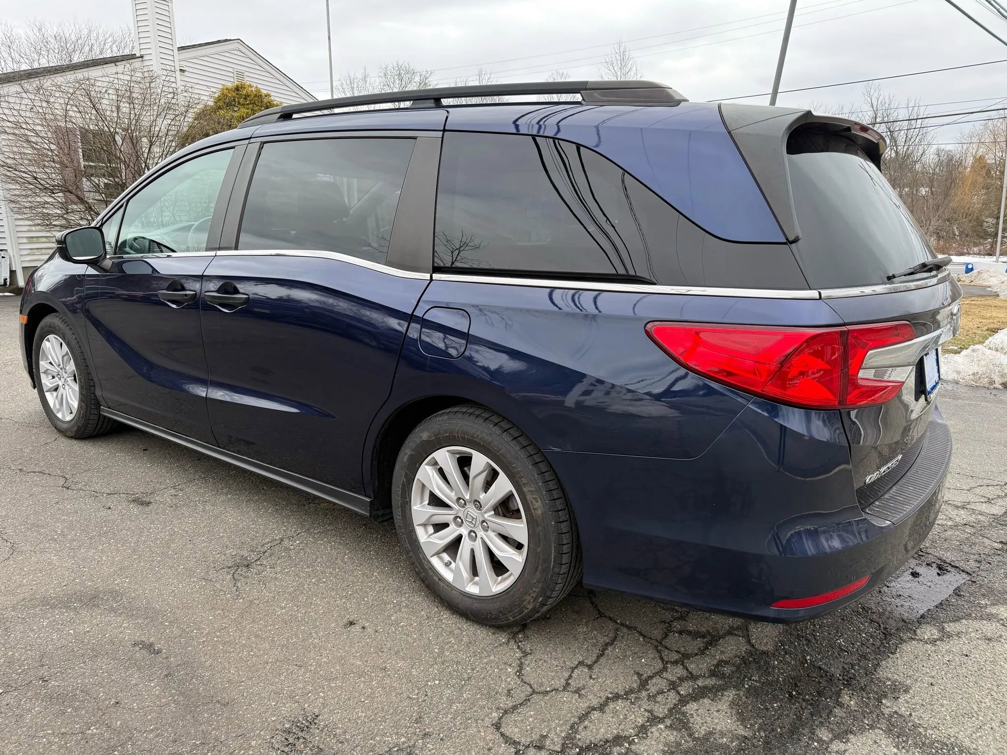 Used 2018 Honda Odyssey LX image 5