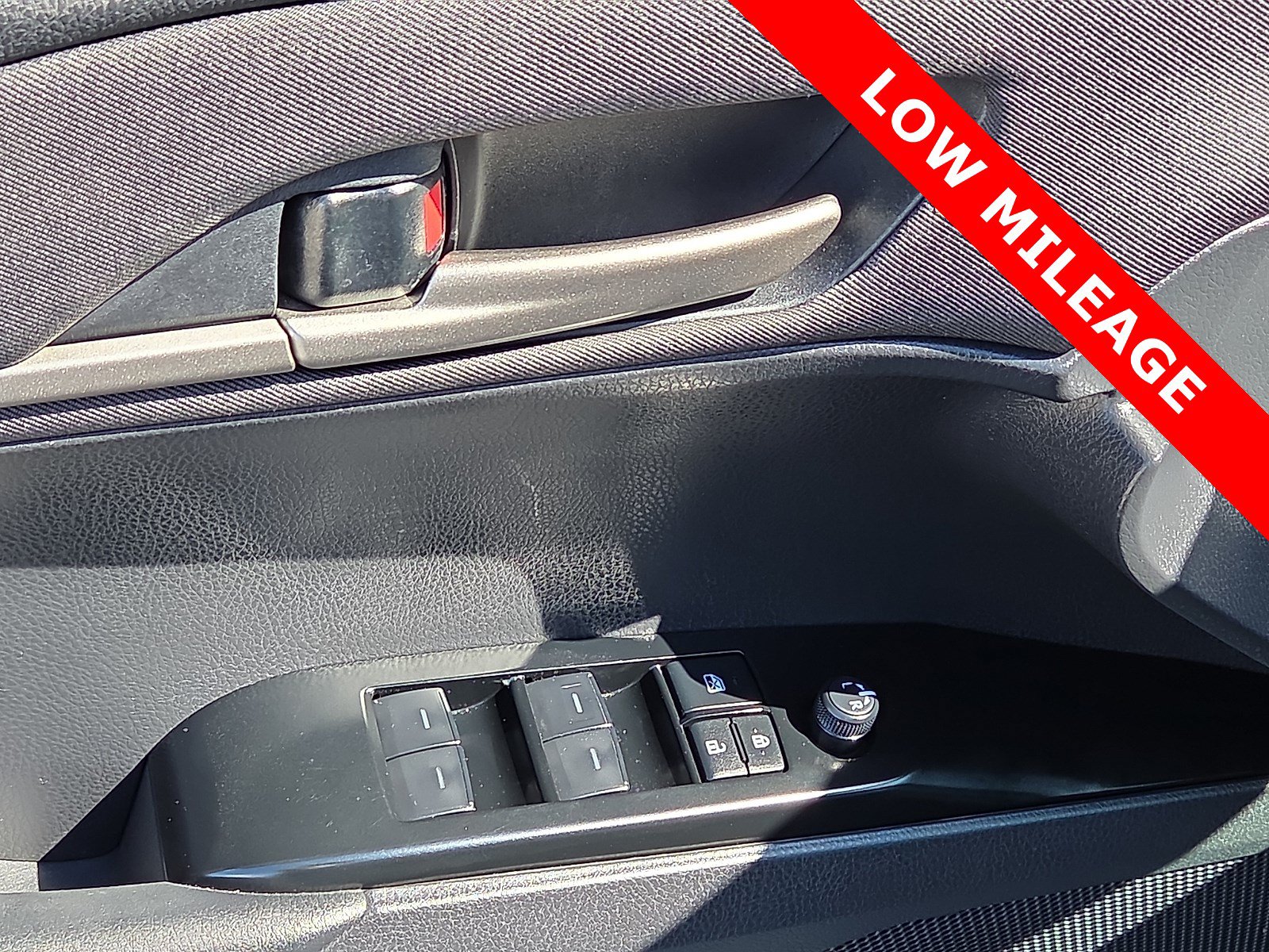 Used 2026 Toyota Camry LE w/ Convenience Package FWD image 13