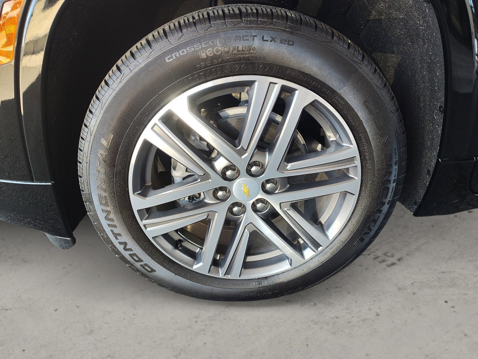 Used 2023 Chevrolet Traverse High Country image 9