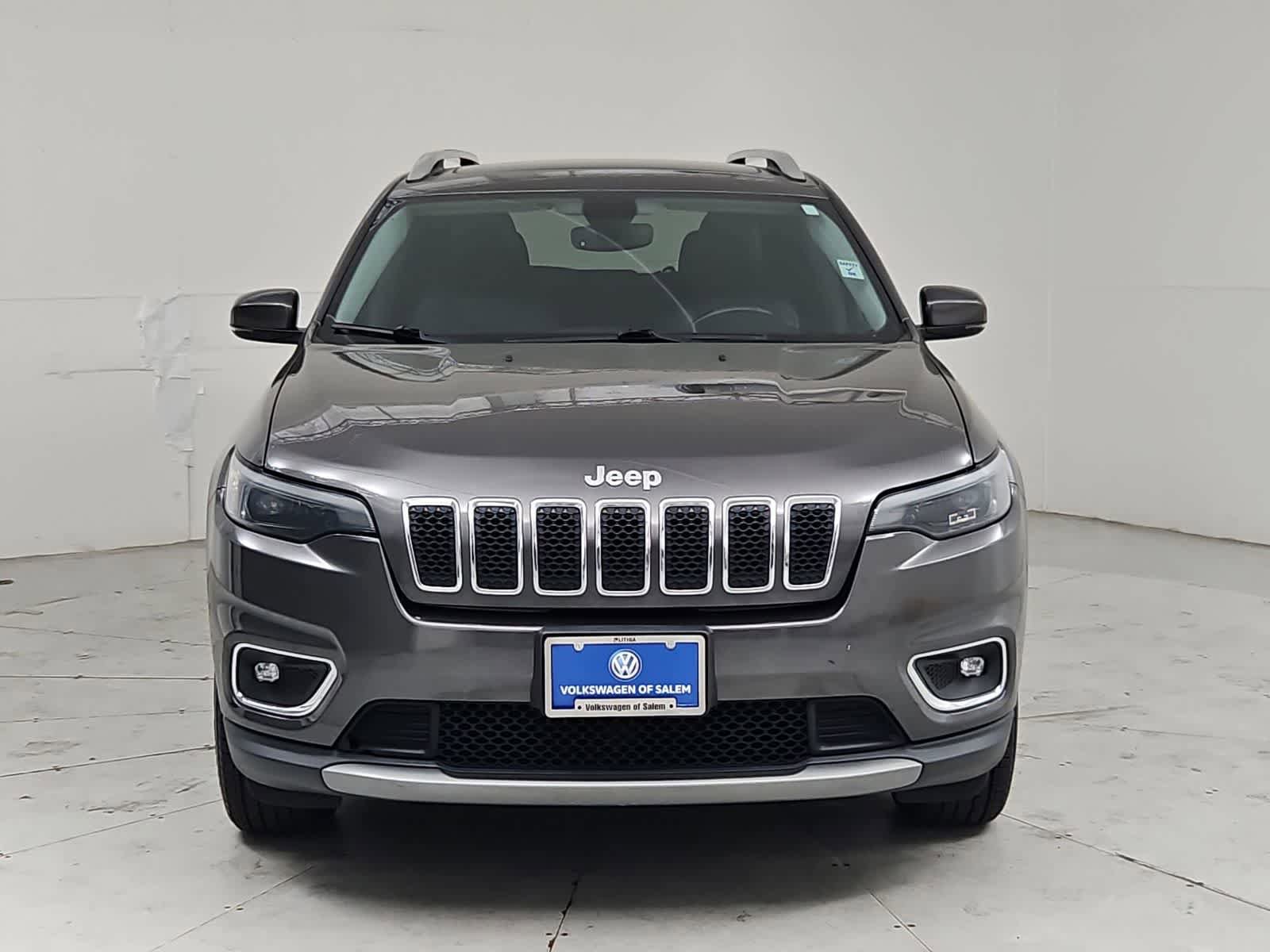 Used 2019 Jeep Cherokee Limited AWD/4WD image 9
