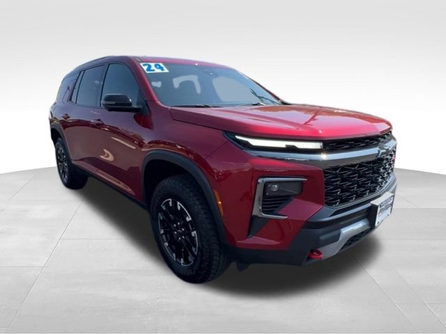 Certified 2024 Chevrolet Traverse Z71 AWD/4WD image 2