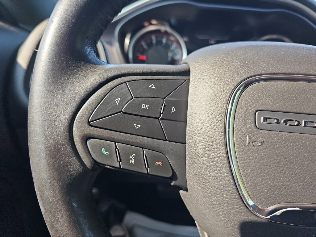 Used 2019 Dodge Challenger SXT RWD image 17
