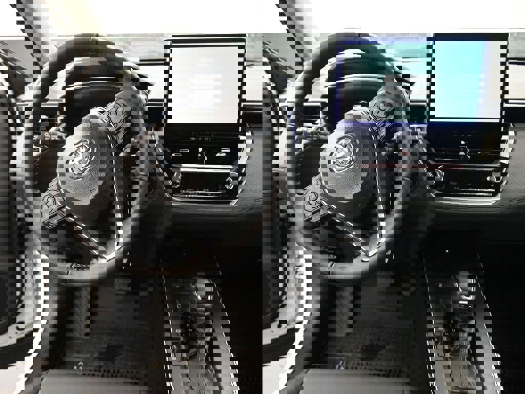 New 2026 Toyota Corolla Cross XLE w/ Convenience Package image 11