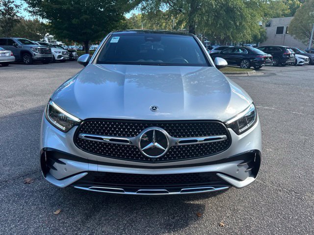 Used 2026 Mercedes-Benz GLC 300 4MATIC image 2