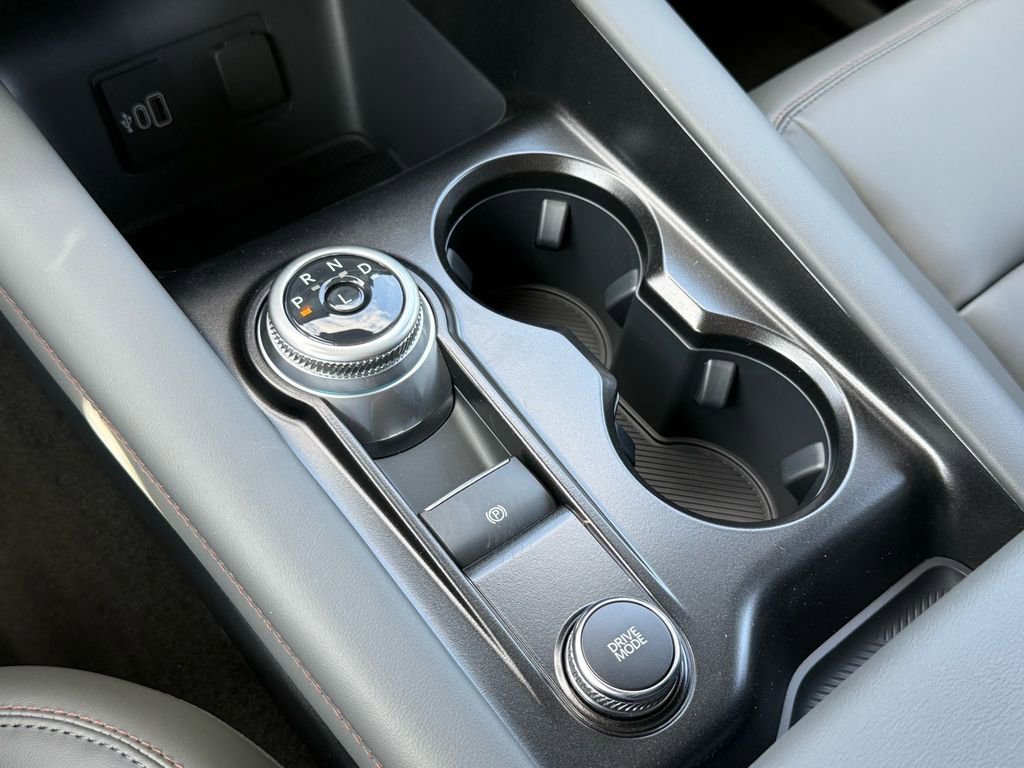 Used 2026 Ford Explorer Active w/ Active Comfort Package image 15