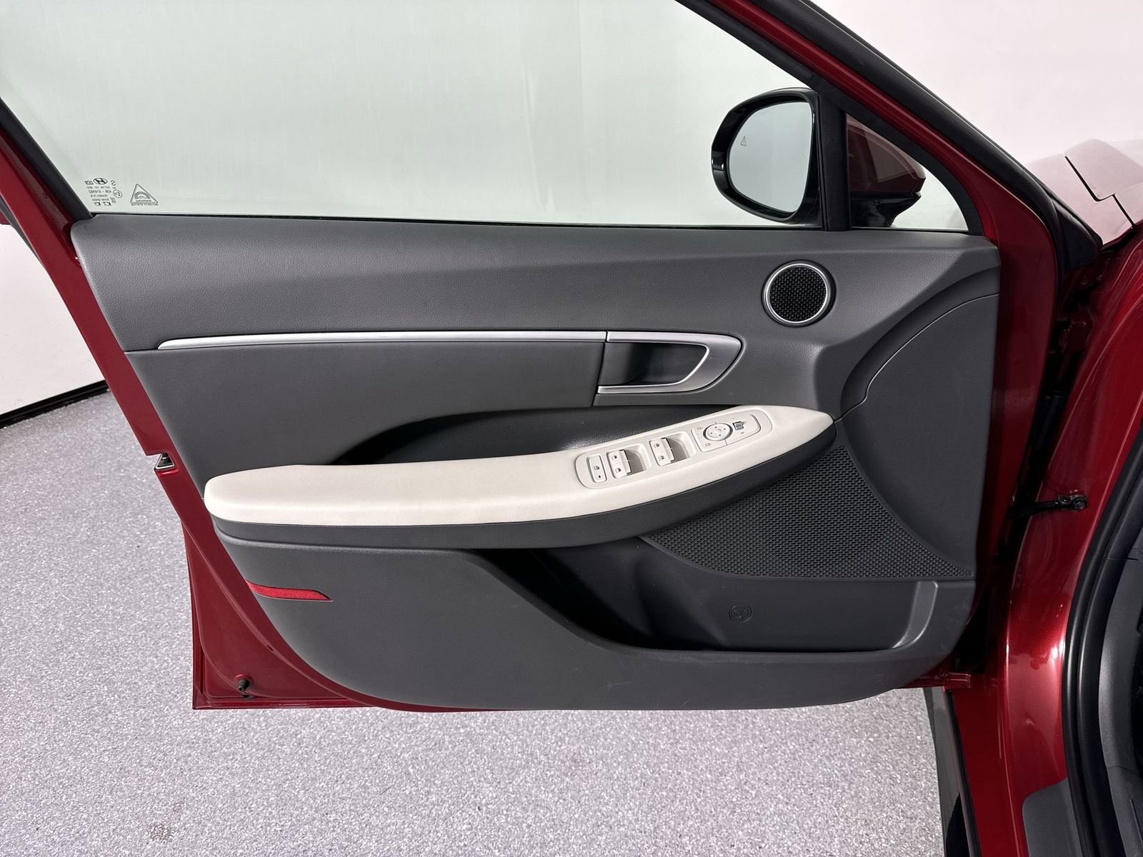 Used 2024 Hyundai Sonata SEL image 19