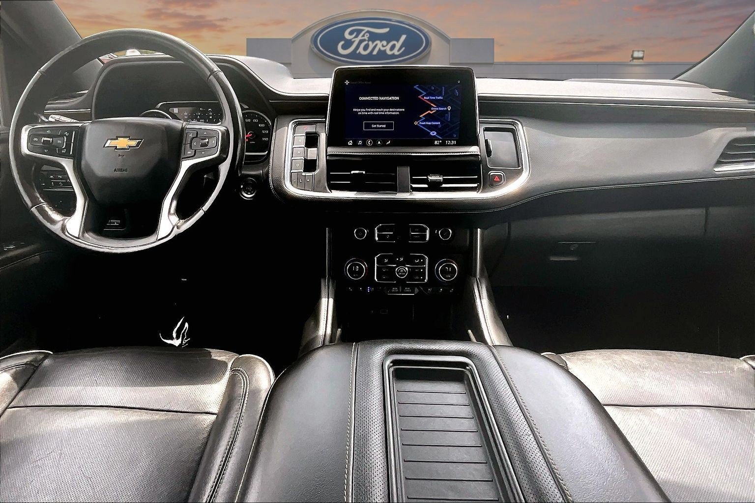 Used 2021 Chevrolet Suburban Premier w/ Premium Package AWD/4WD image 16