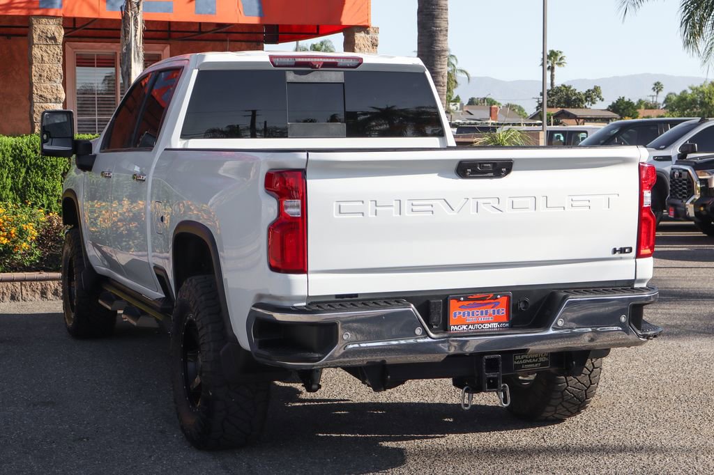 Used 2021 Chevrolet Silverado 2500 LTZ w/ LTZ Convenience Package image 6