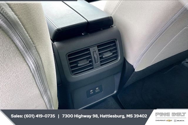 Used 2023 Nissan Rogue SV image 23