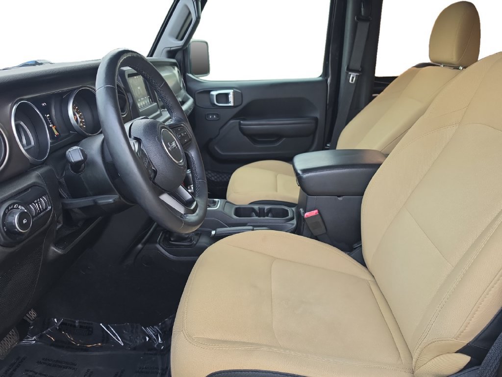 Used 2018 Jeep Wrangler Sport AWD/4WD image 10