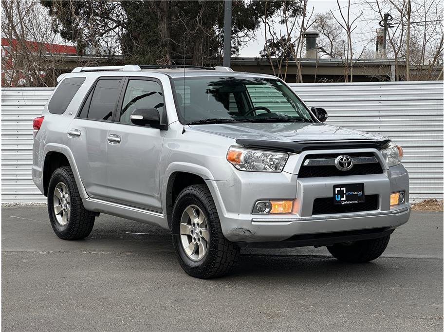 Used 2011 Toyota 4Runner SR5 AWD/4WD image 8