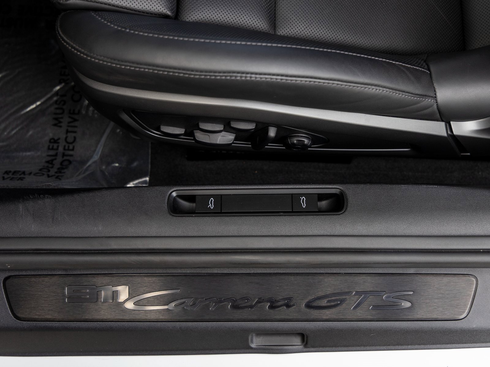 Certified 2024 Porsche 911 Carrera GTS image 26