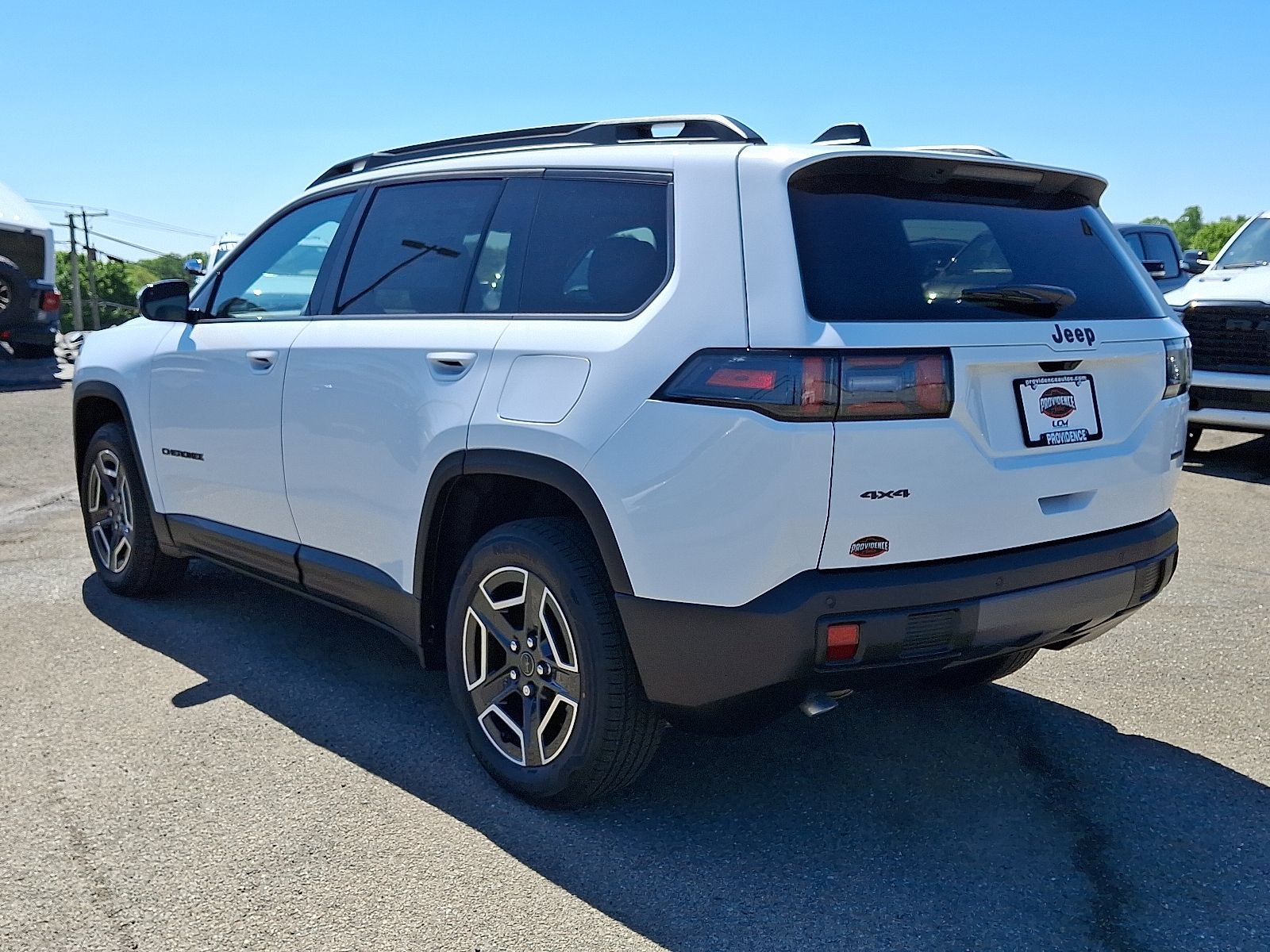 New 2026 Jeep Cherokee Laredo AWD/4WD image 3