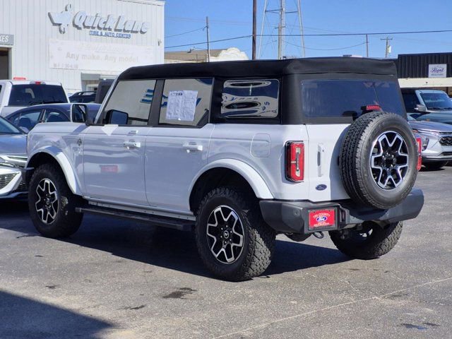 Used 2023 Ford Bronco Outer Banks image 4