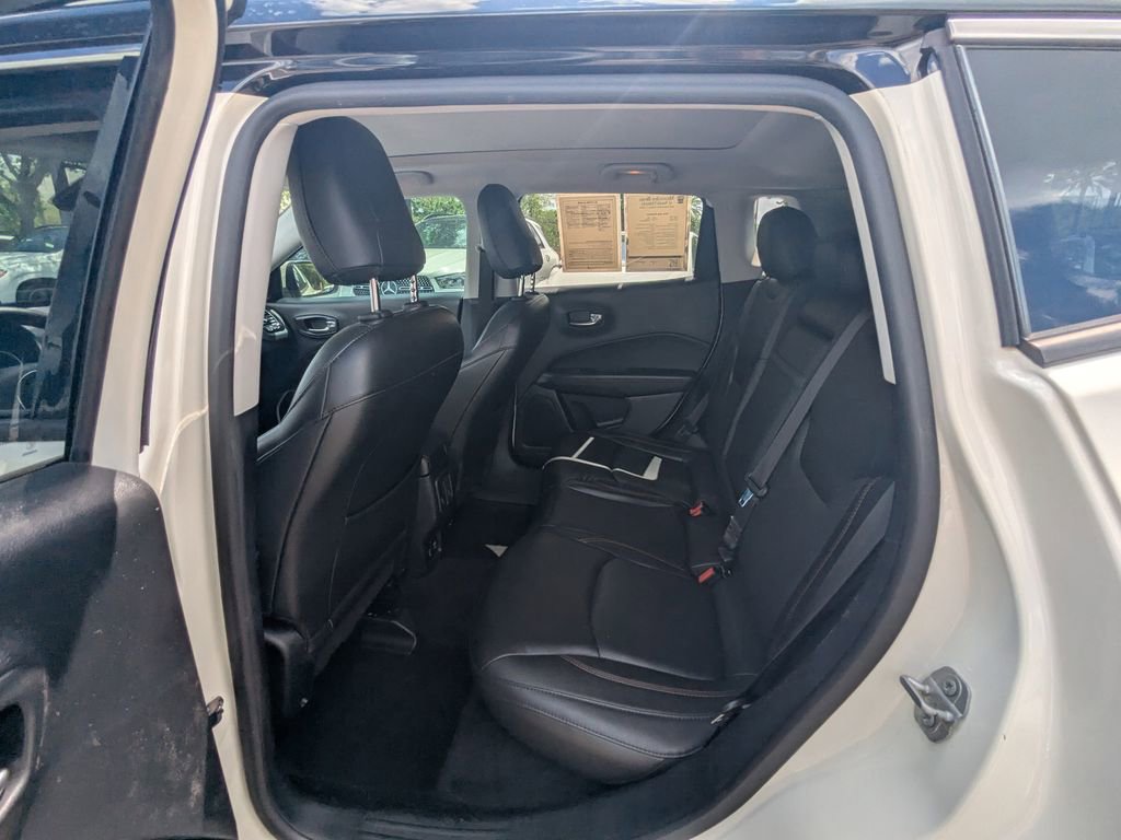 Used 2018 Jeep Compass Limited w/ Navigation Group image 27