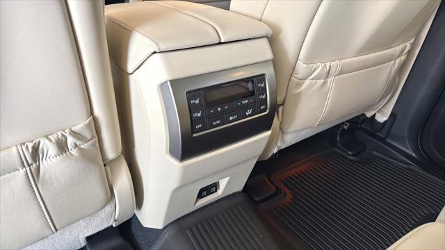 Certified 2023 Lexus GX 460 Premium w/ Premium Package AWD/4WD image 14