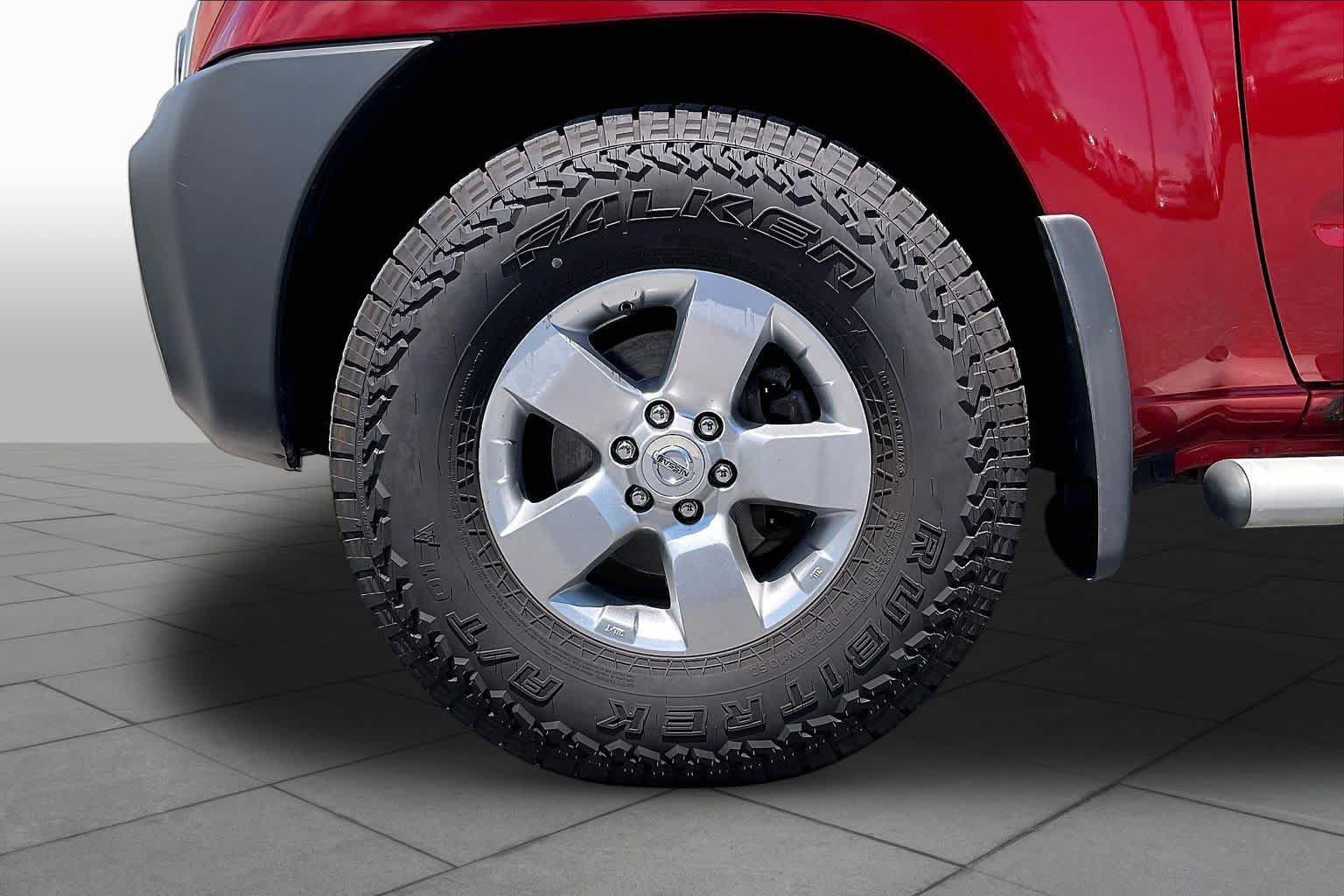 Used 2011 Nissan Xterra S AWD/4WD image 9