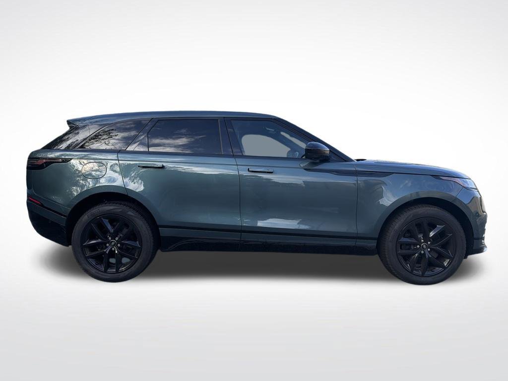 Certified 2026 Land Rover Range Rover Velar Dynamic SE AWD/4WD image 4