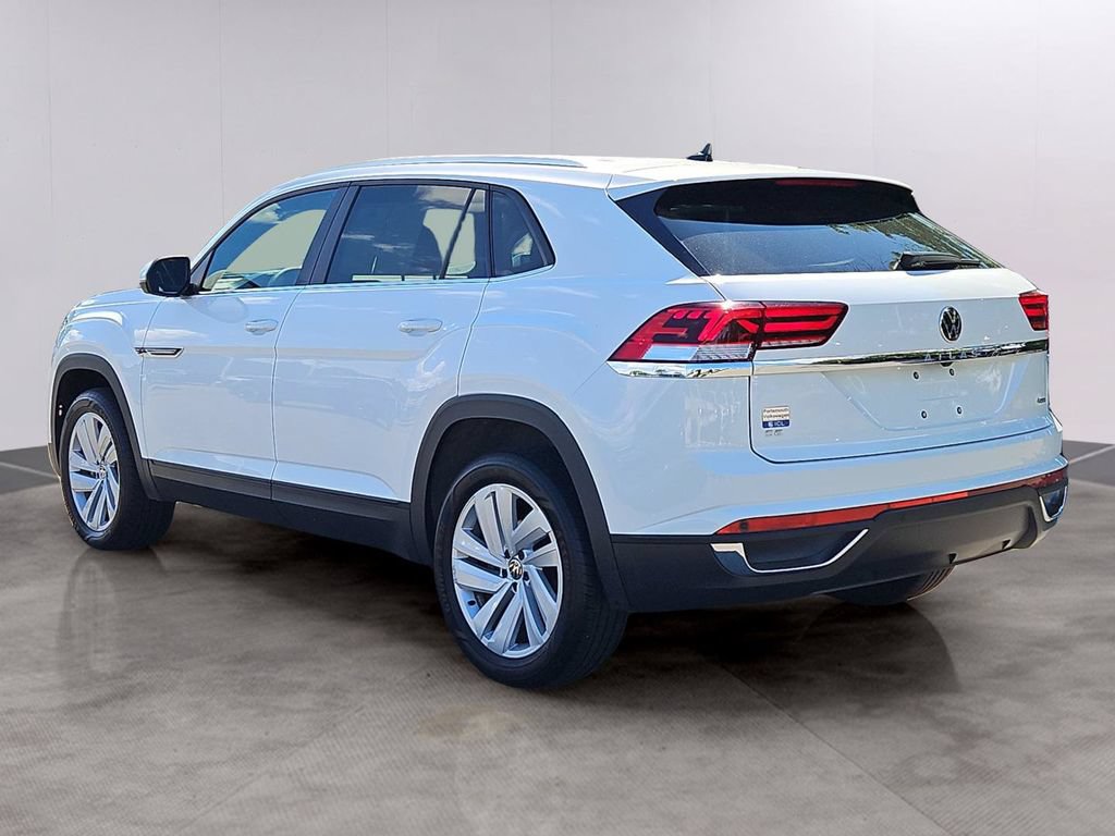 Certified 2023 Volkswagen Atlas Cross Sport SE AWD/4WD image 6