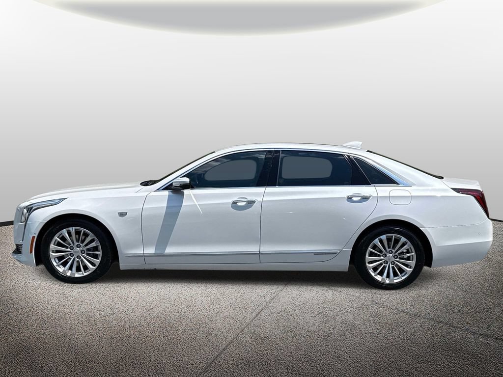 Used 2018 Cadillac CT6 Premium Luxury RWD image 3