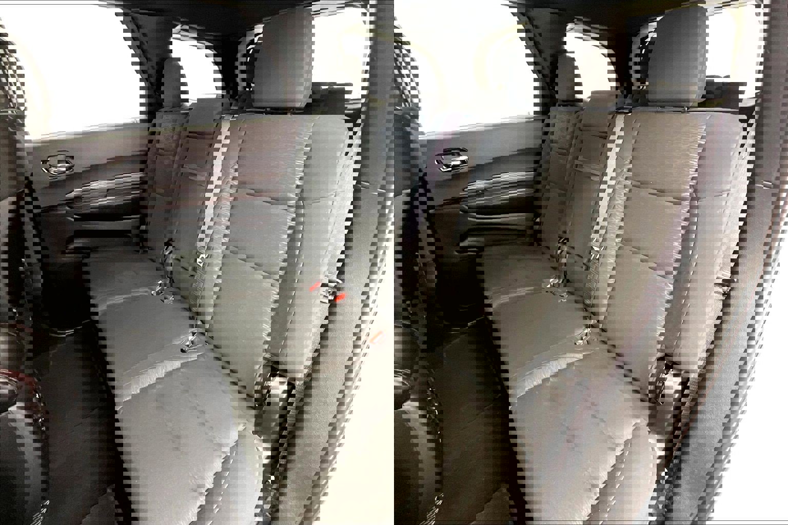 Used 2025 Dodge Durango GT image 19