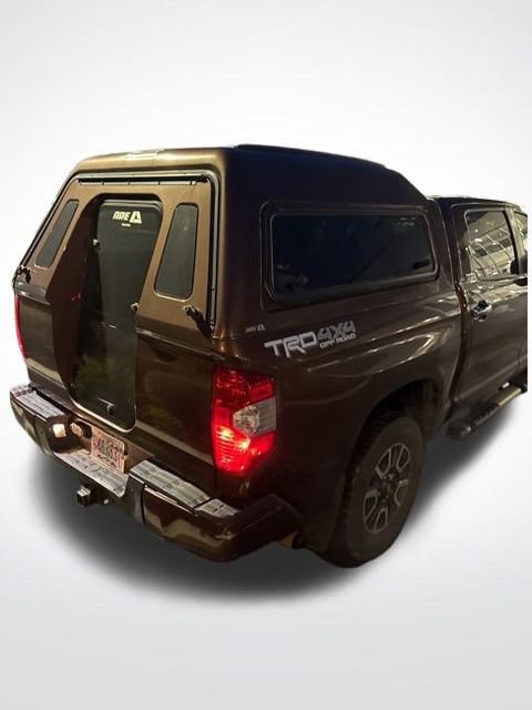 Used 2017 Toyota Tundra Limited w/ Limited Premium Package image 5