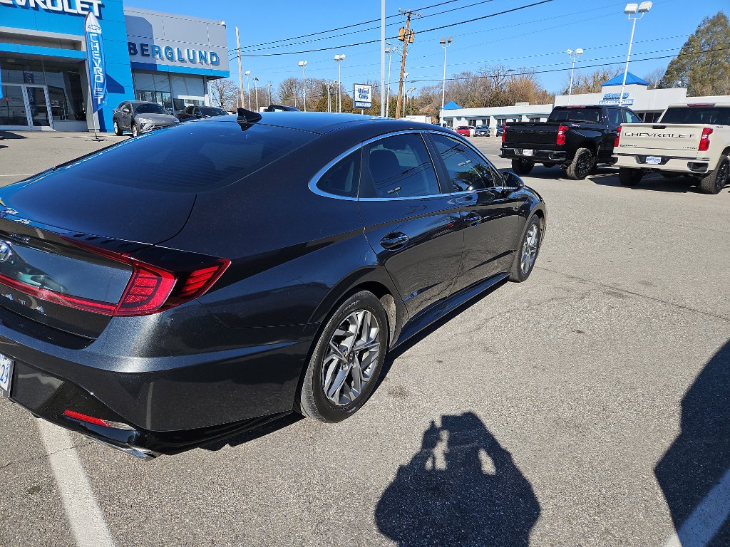 Used 2023 Hyundai Sonata SEL w/ Convenience Package image 5