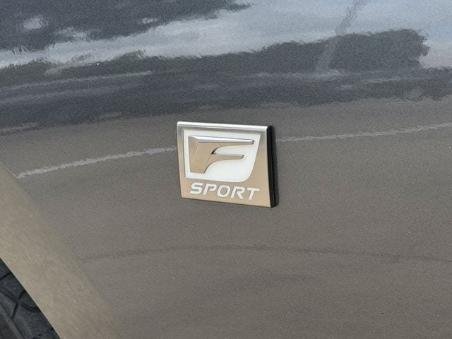 Used 2022 Lexus IS 350 F Sport w/ Accessory Package RWD image 9
