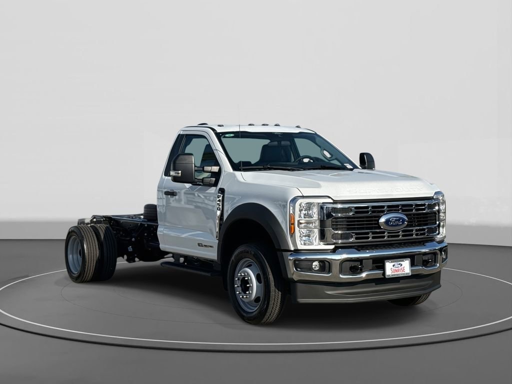 New 2026 Ford F450 XL w/ XL Chrome Package image 4