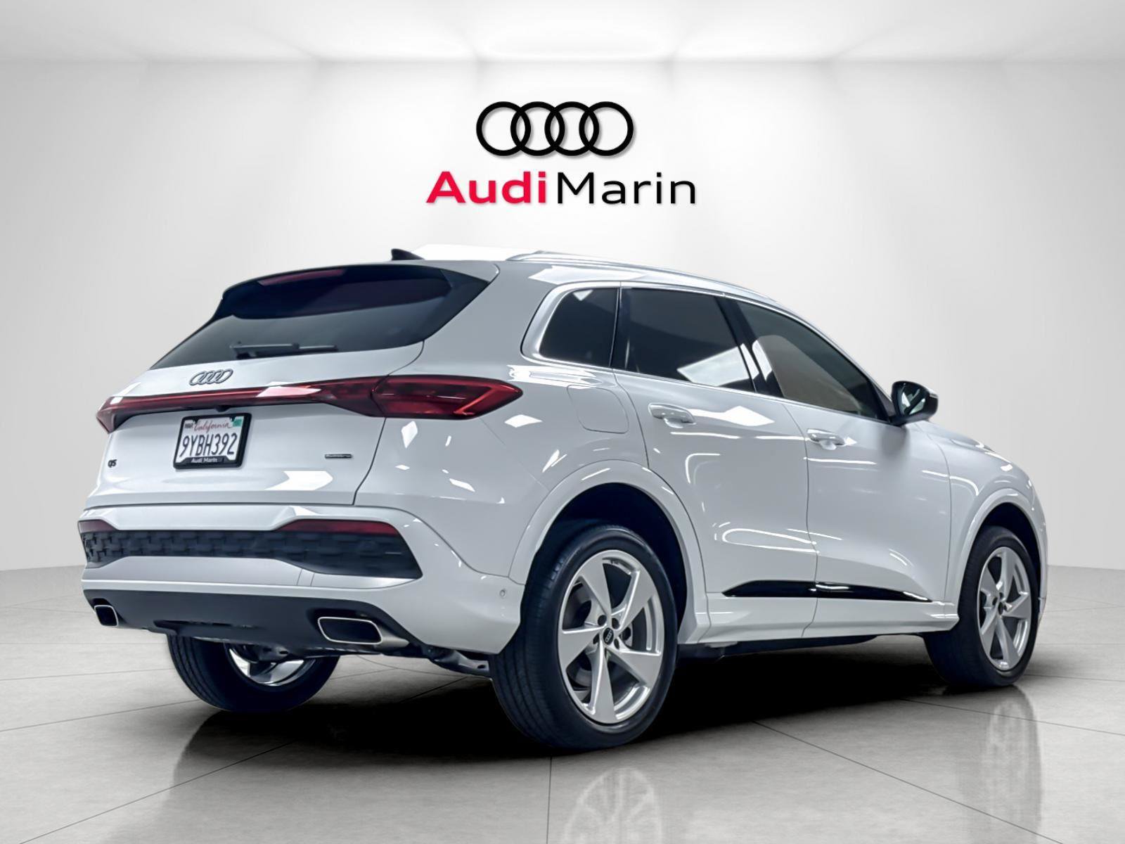 Used 2025 Audi Q5 Premium w/ Premium Plus AWD/4WD image 5