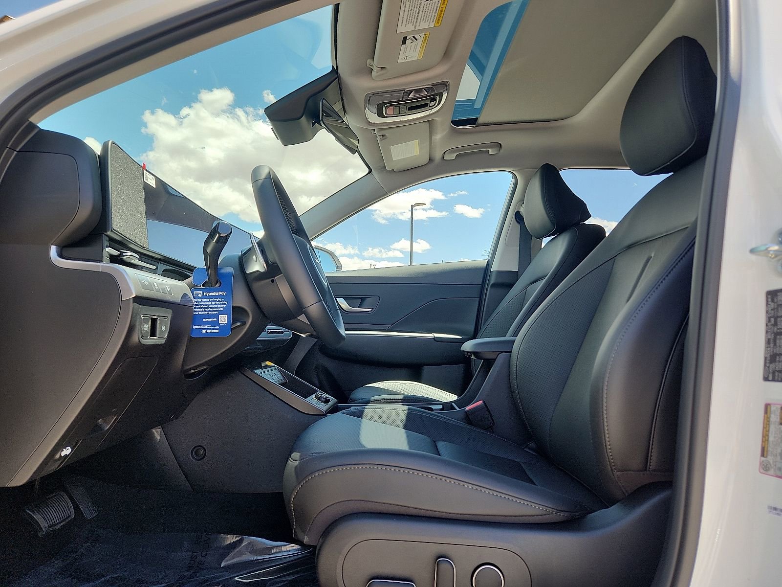 New 2026 Hyundai Kona Limited FWD image 12