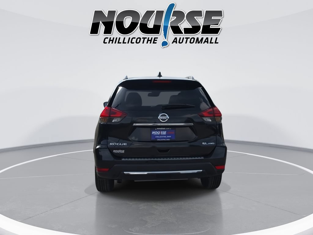 Used 2017 Nissan Rogue SL AWD/4WD image 7