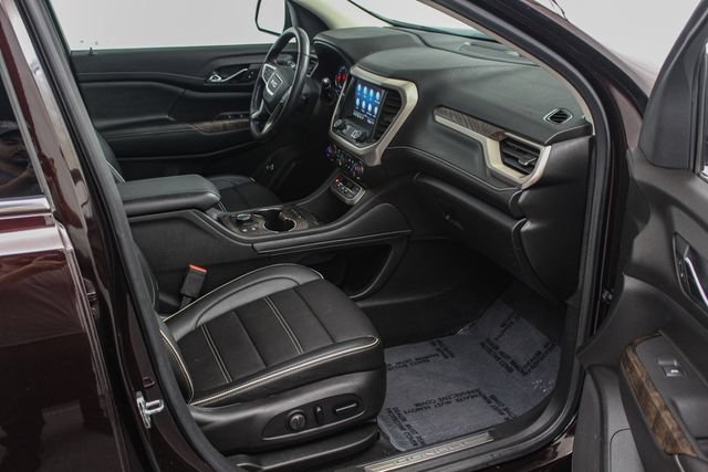 Certified 2021 GMC Acadia Denali w/ Denali Ultimate Package AWD/4WD image 18