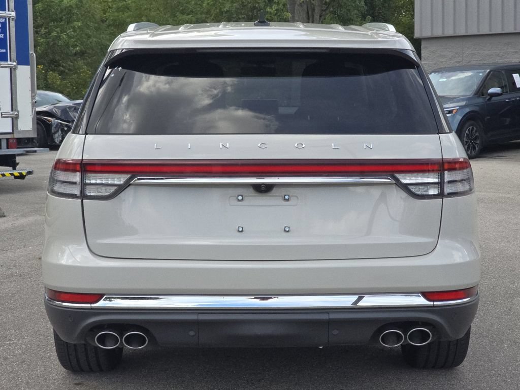 Used 2022 Lincoln Aviator Reserve w/ Equipment Group 201A AWD/4WD image 15