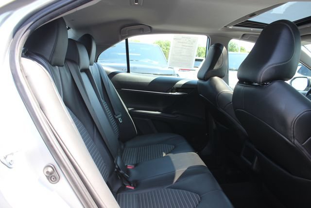 Used 2021 Toyota Camry SE AWD/4WD image 28