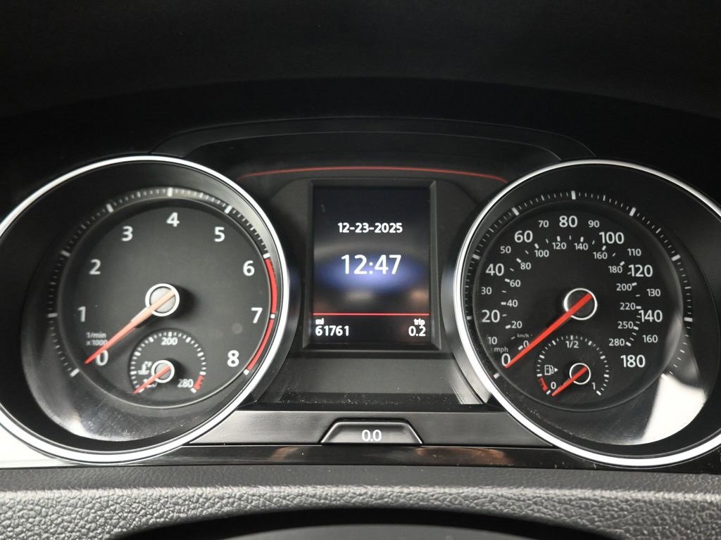 Used 2021 Volkswagen GTI Autobahn image 15