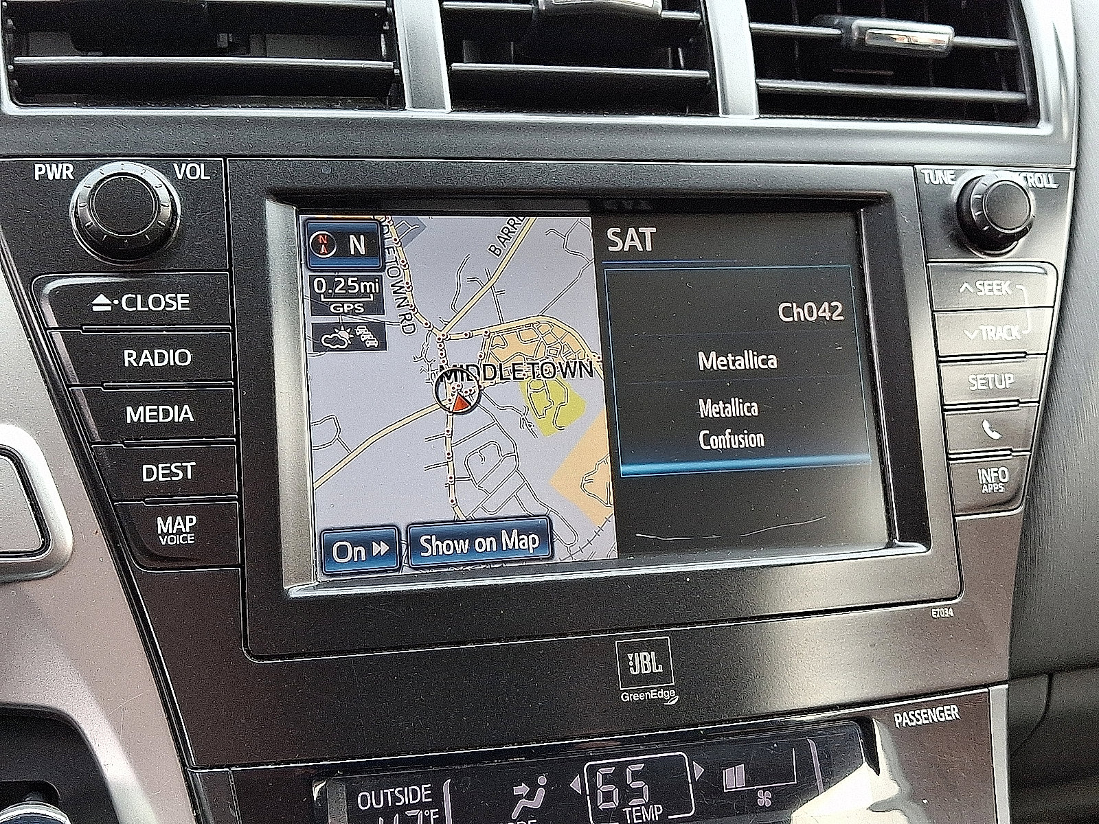 Used 2014 Toyota Prius V Five image 19