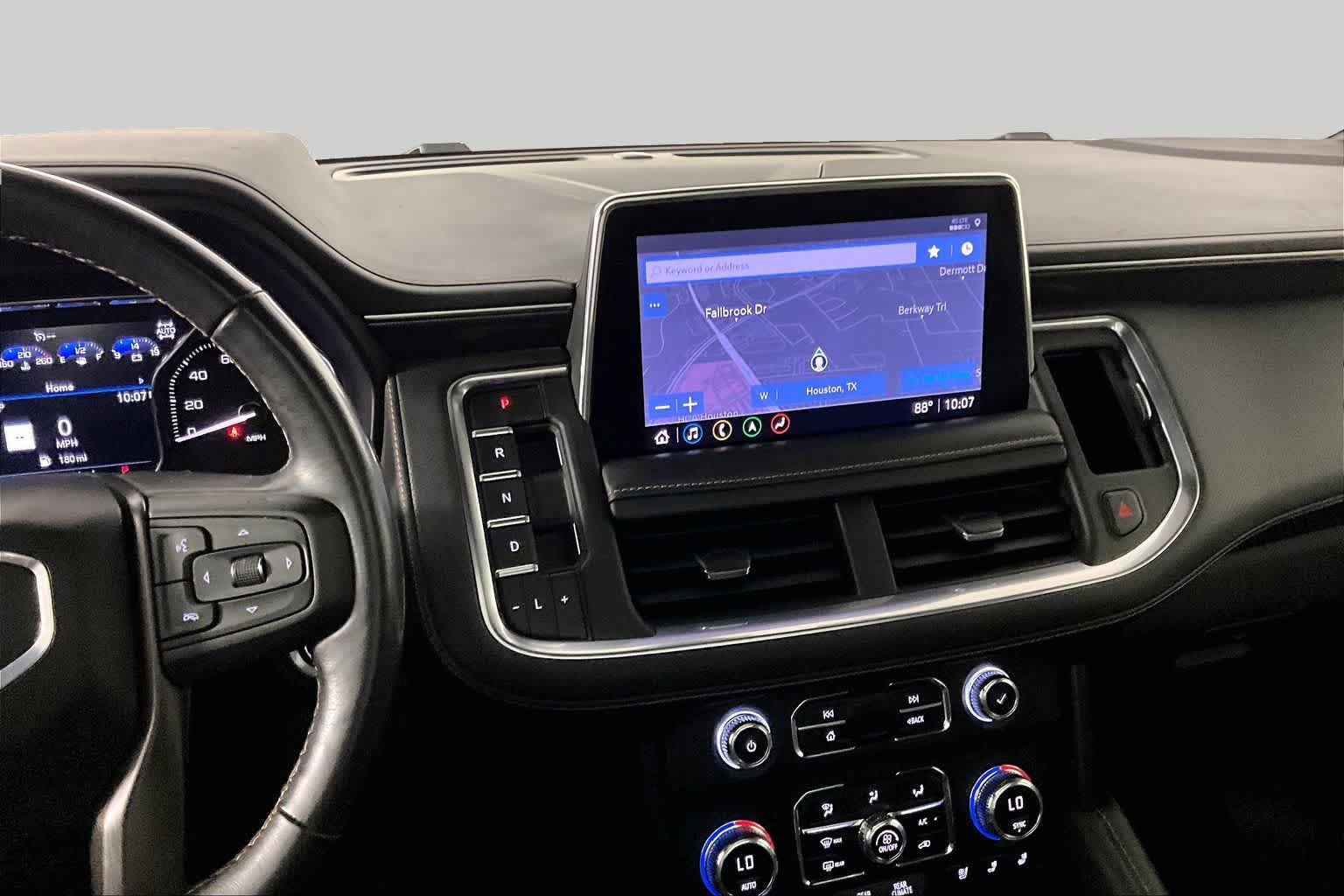 Certified 2021 GMC Yukon AT4 w/ AT4 Premium Plus Package AWD/4WD image 7