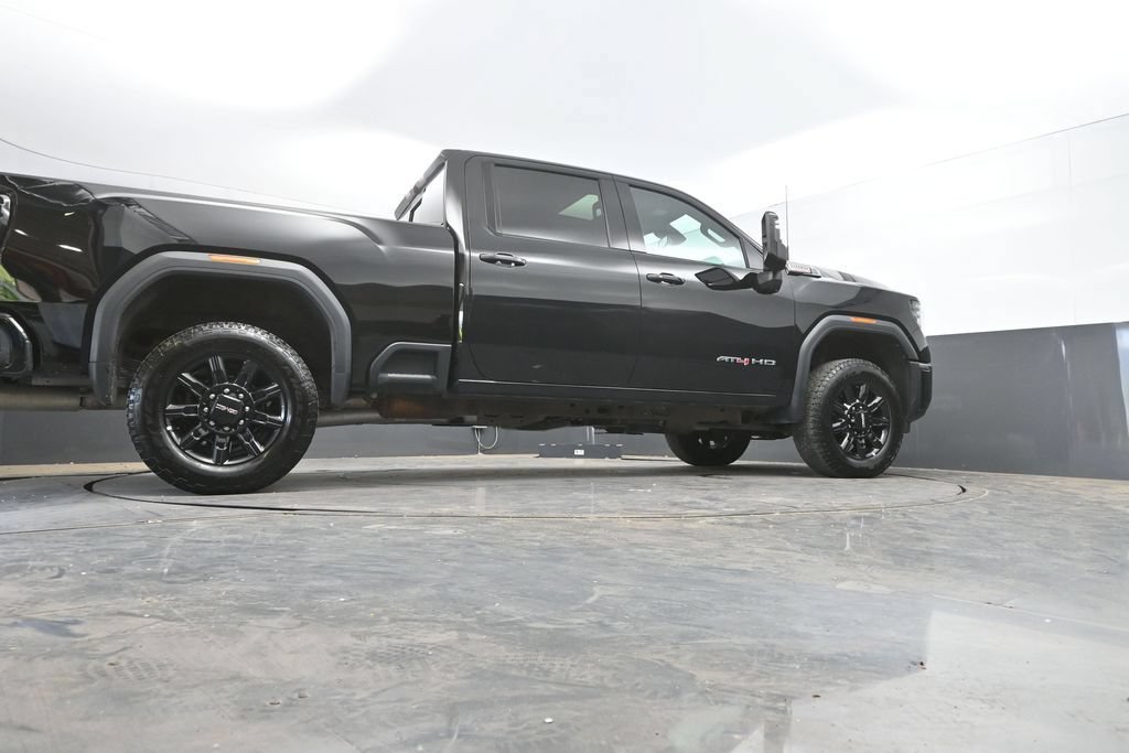 Used 2025 GMC Sierra 2500 AT4 AWD/4WD image 42