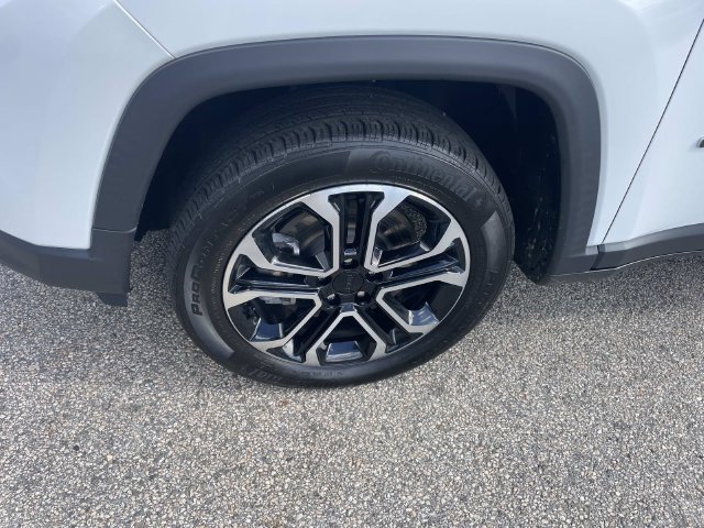 Used 2023 Jeep Compass Limited AWD/4WD image 15