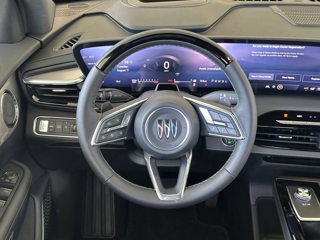 New 2026 Buick Enclave Avenir w/ Super Cruise Package FWD image 17