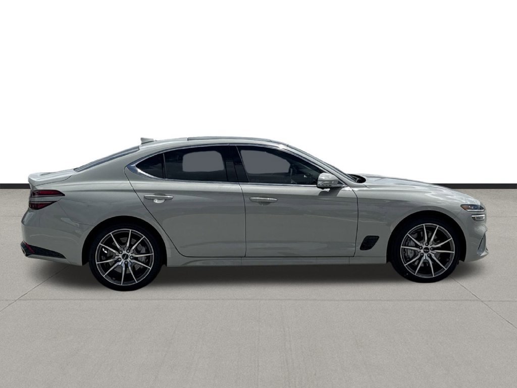 Used 2026 Genesis G70 2.5T Prestige RWD image 4