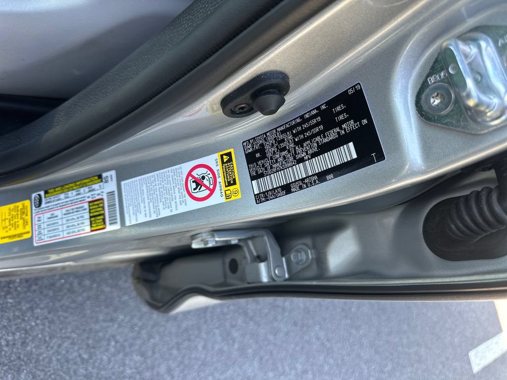 Used 2019 Toyota Highlander Limited Platinum AWD/4WD image 11