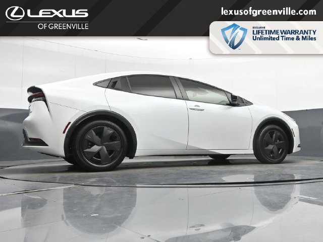 Used 2023 Toyota Prius LE FWD image 40