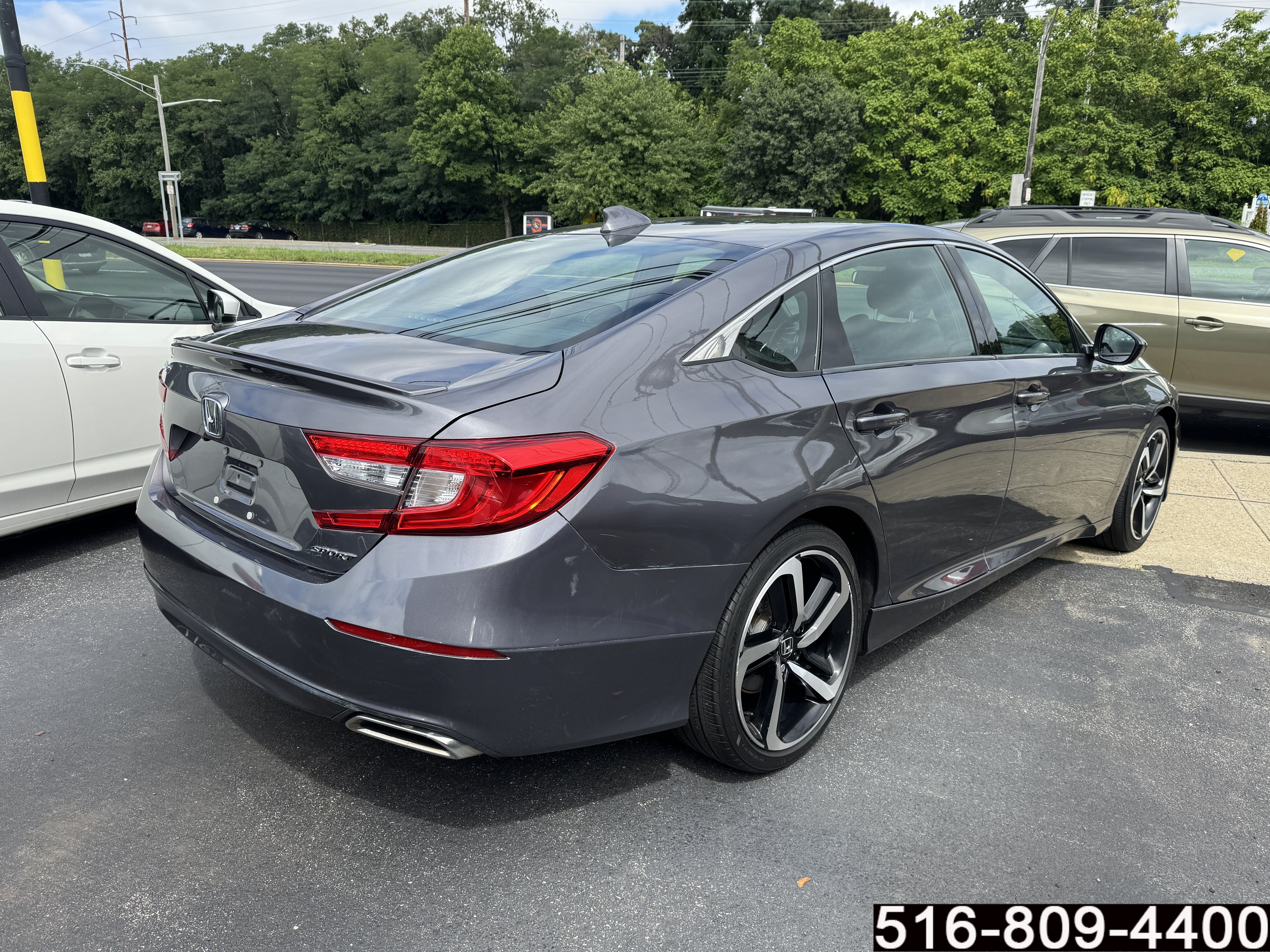 Used 2018 Honda Accord Sport image 5